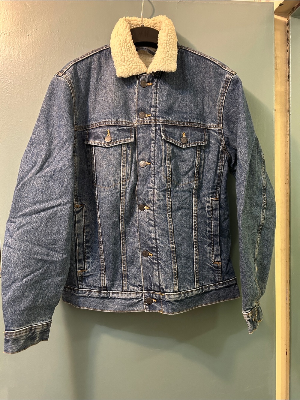 Men’s size SMALL Fleece Lined Denim Jacket BRAND NEW TAG $70